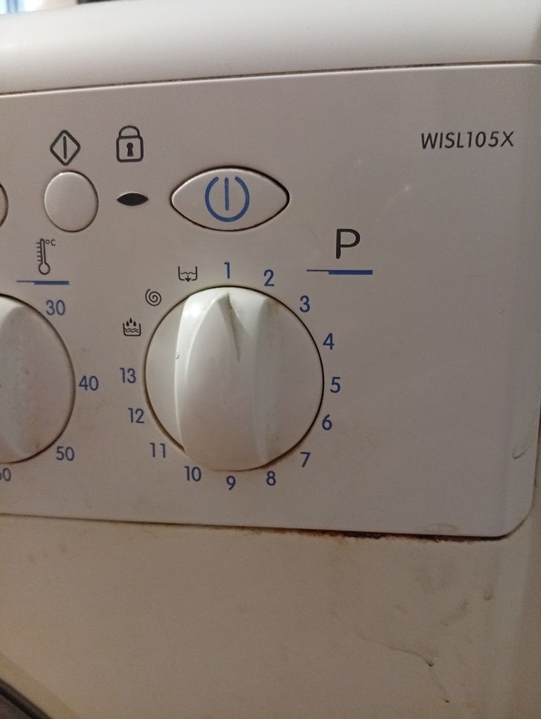 Indesit WISL 105x по запчастям