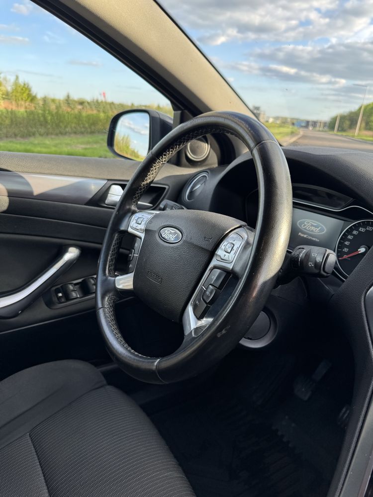Ford Mondeo mk4 TITANIUM