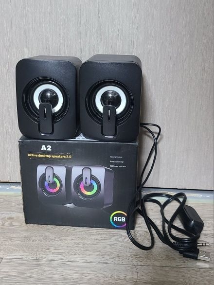 Głośniki Komputerowe HiFi Stereo z Podświetleniem LED