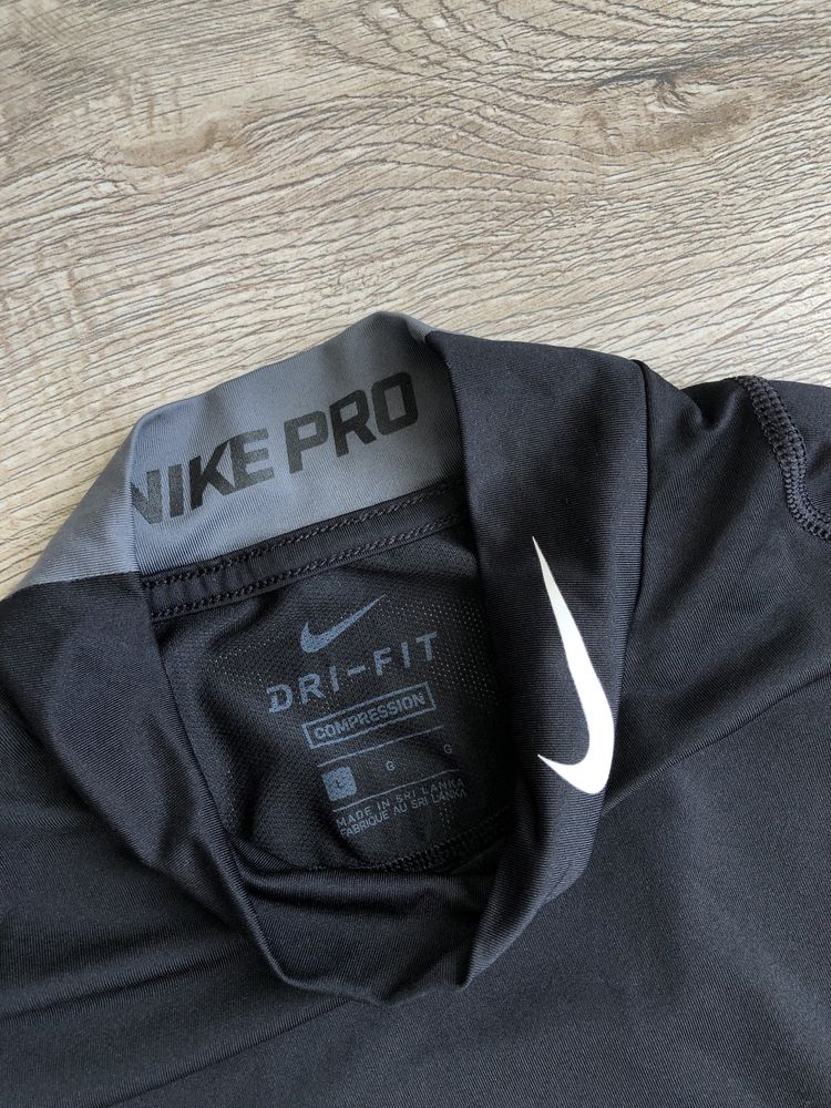 Термо Кофта Білизна Nike Pro Swoosh з довгим рукавом для спорту