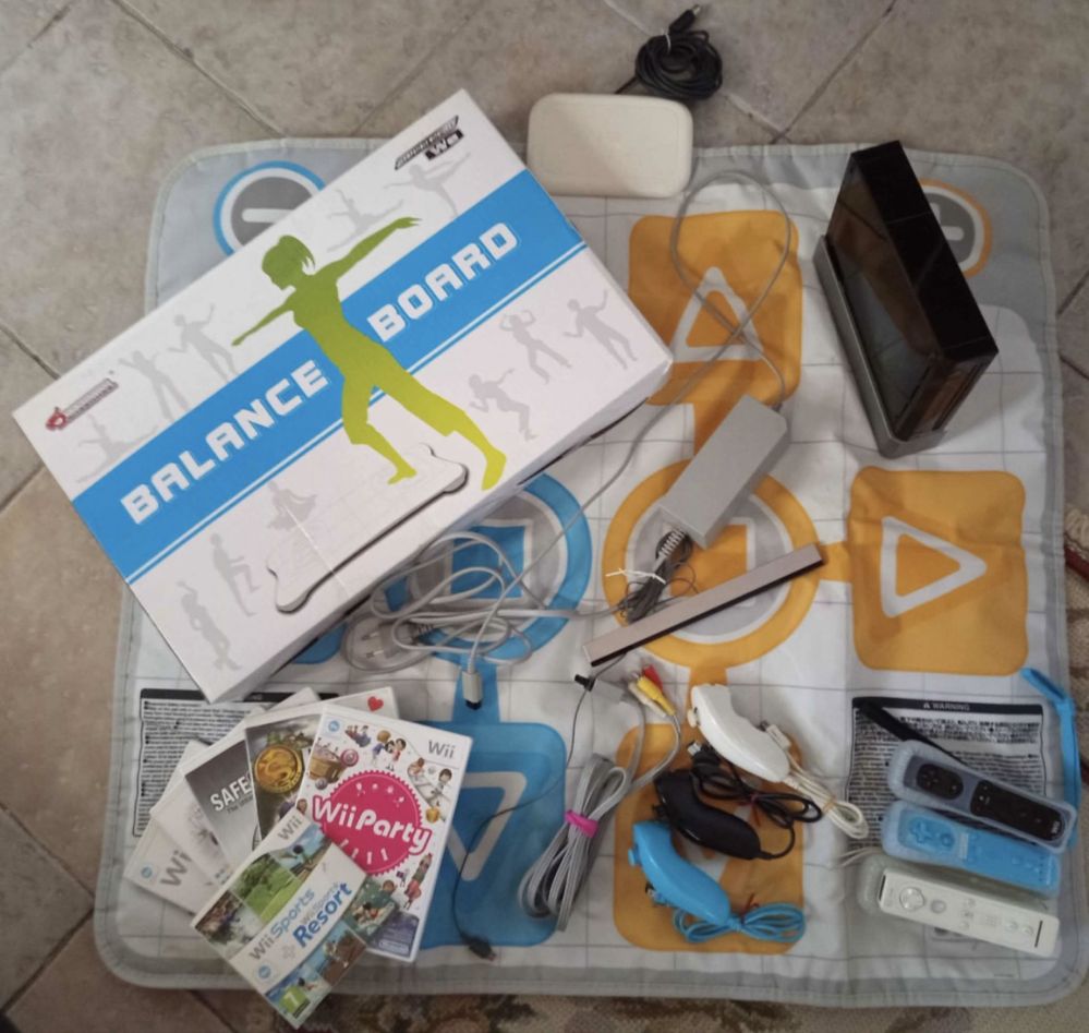 Consola Wii + comados (pack)
