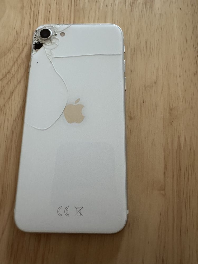 iPhone SE 2020 uzywany sprawny w 100%