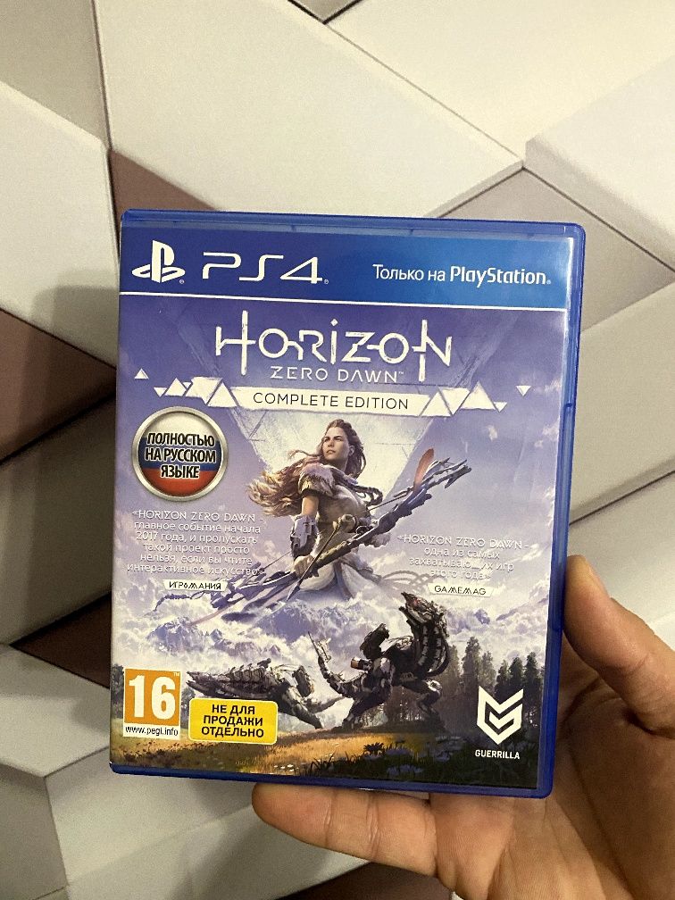 Игра Horizon Zero Dawn: Complete Edition для PS4 В наличии много игры!