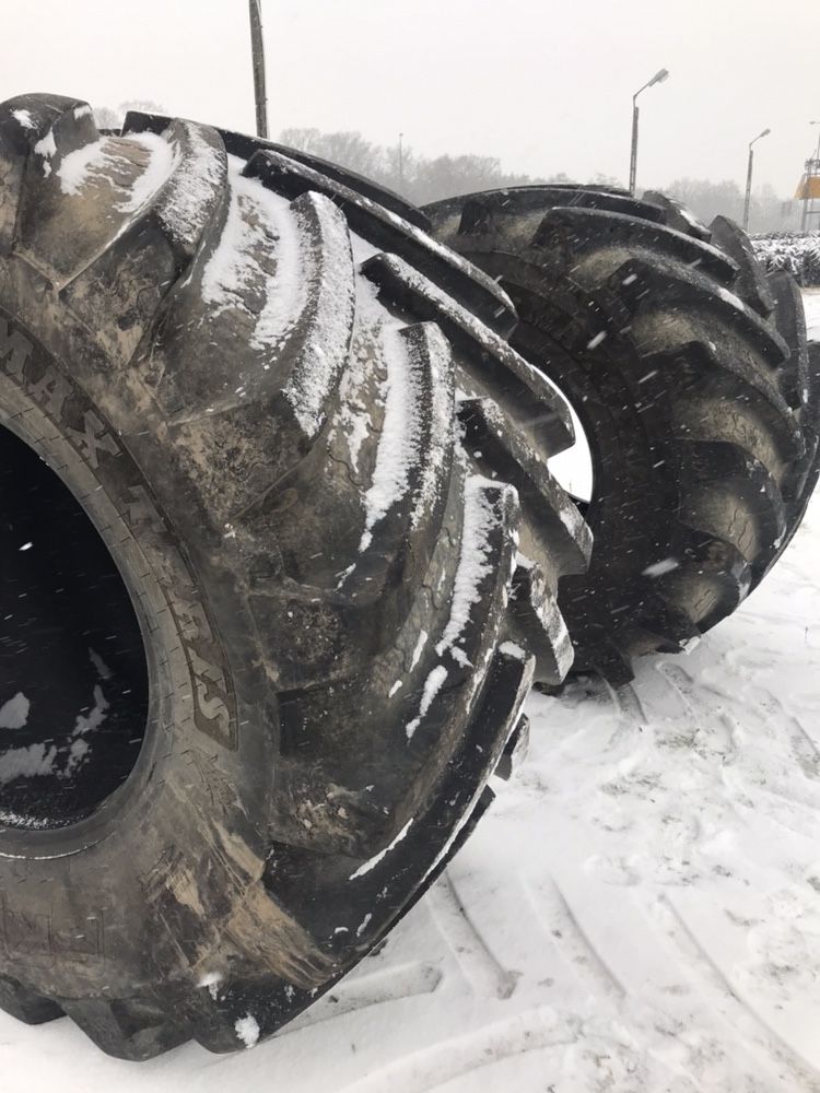 Opona rolnicza 1050/50R32 BKT