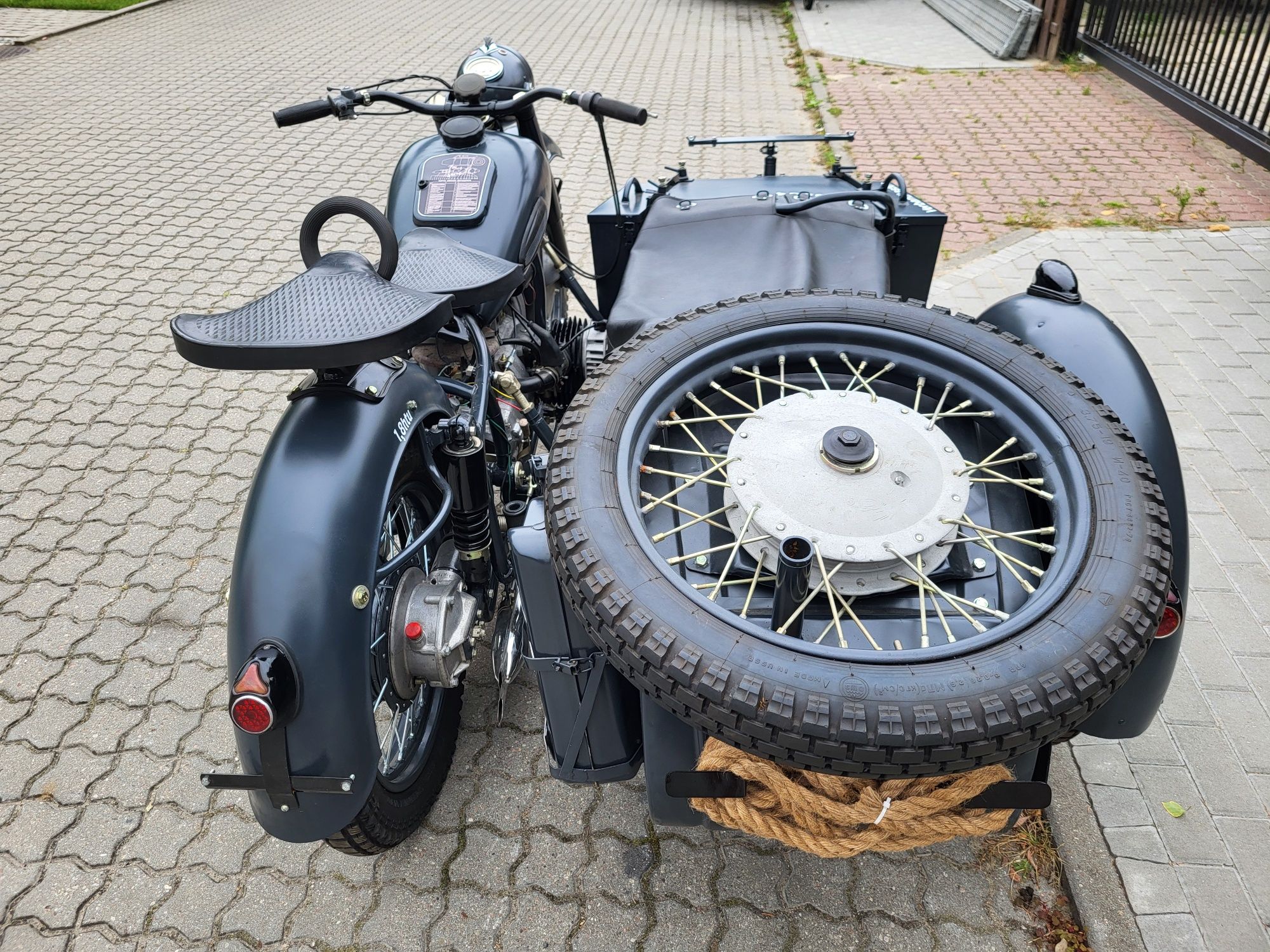 Promocja K 750 odrestaurowany mt mw dniepr ural m 72