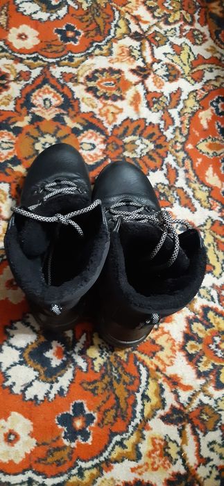 Женские ботинки зимние Ecco 40 рамер б/у