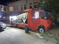 FOODTRUCK Prawdziwy Duży Truck Bar gastronomiczny mercedes