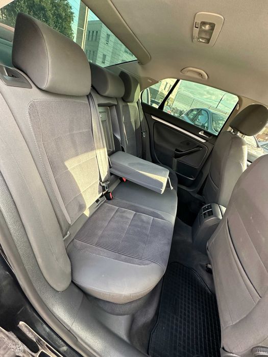 Продам  Volkswagen Jetta 2006 рік можлива розстрочка,кредит,обмін!