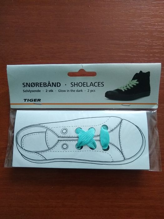 Люмінесцентні шнурівки для кедів