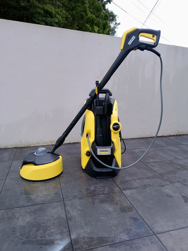 Lavadora de Alta Pressão Karcher K5 + Acessórios para Terraços