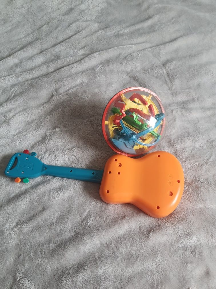 Kula Labirynt Gra Zręcznościowa. Gitara