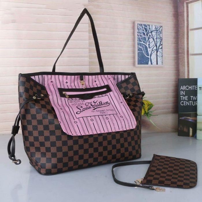 Mala de Senhora Louis Vuitton "Pink Edition" - Nova