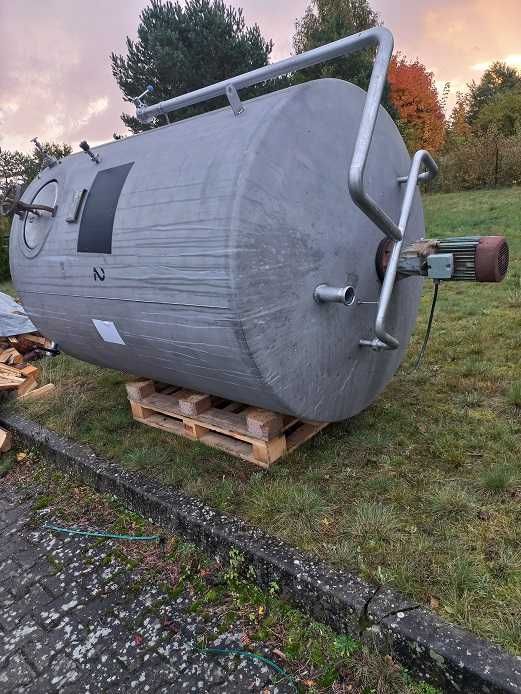 zbiornik  nierdzewny z mieszadłem