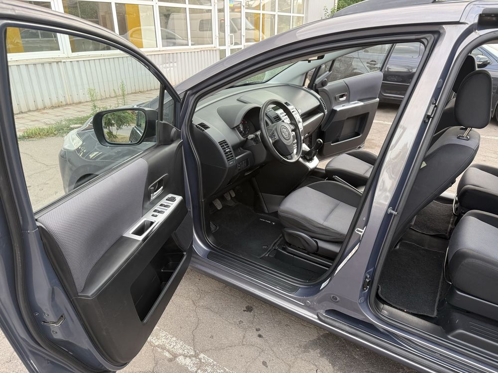 Продам Mazda 5 2006р.