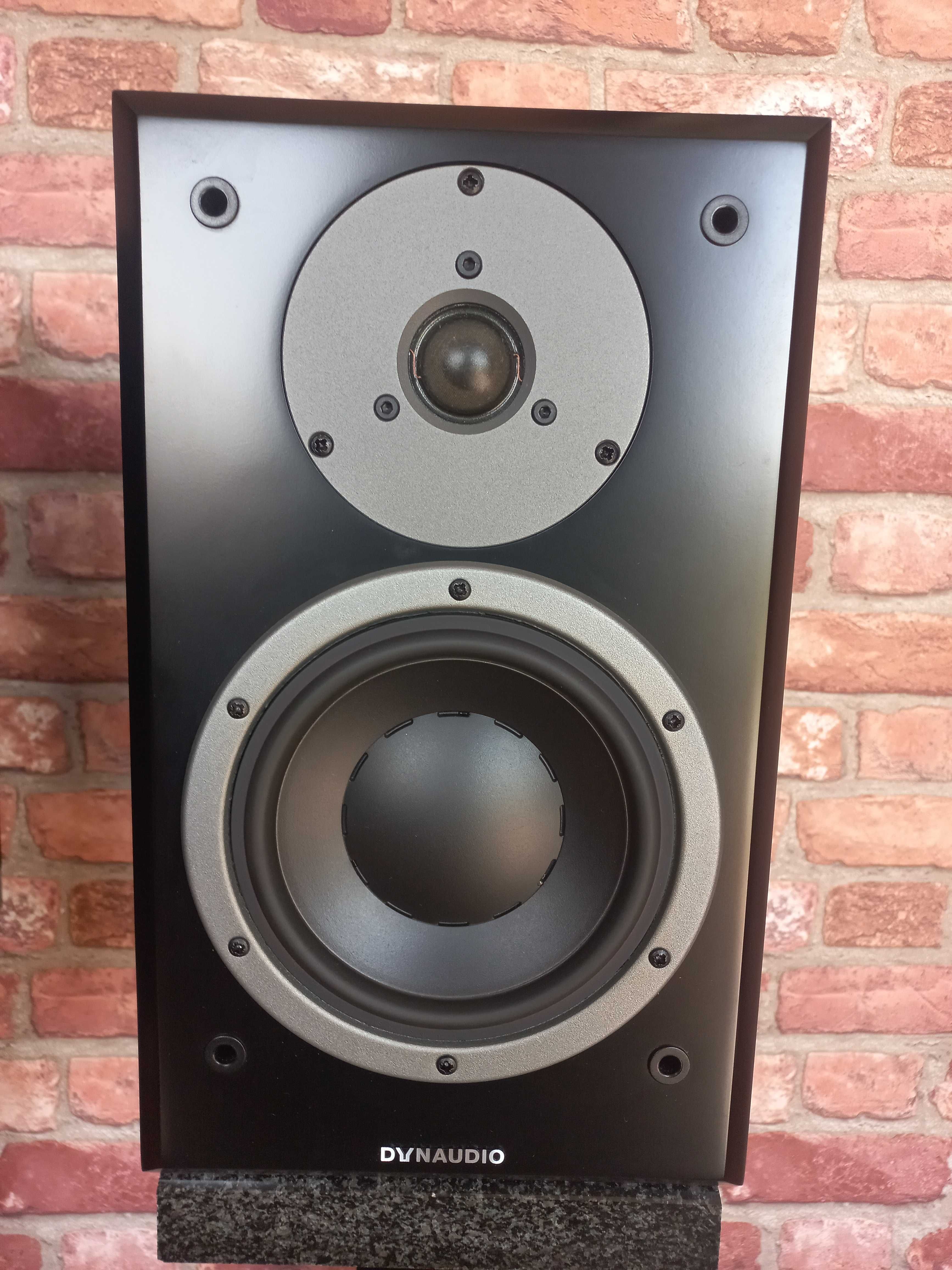Dynaudio Emit M20