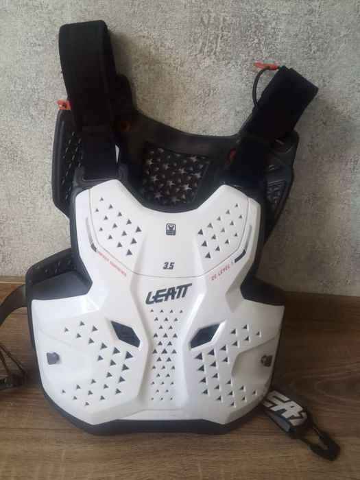 LEATT Chest Protector 3.5