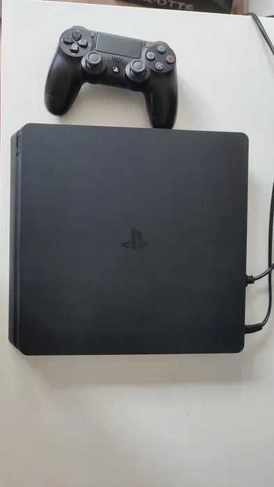 PS 4 Slim + last of us 2