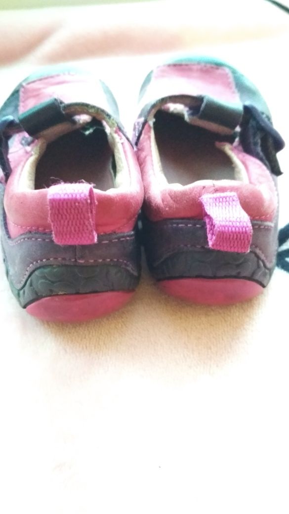 Туфельки шкіряні для дівчинки Clarks р.20