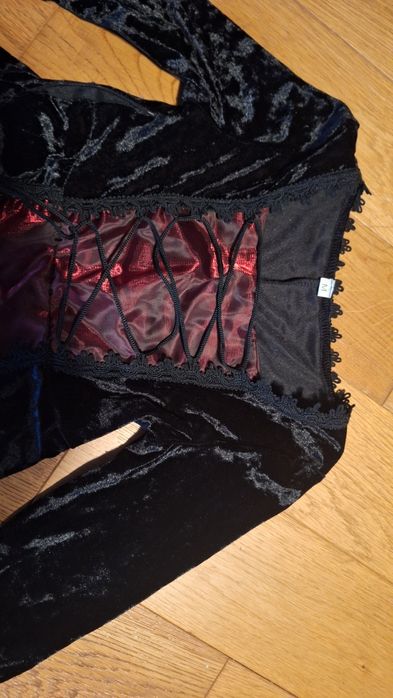 Kostium na wampirka 6-7 lat, sukienka królowej wampirów