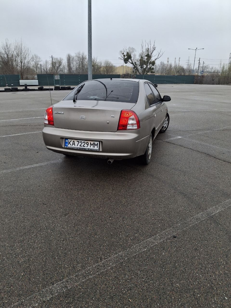 Кіа шума 2 2003 ,