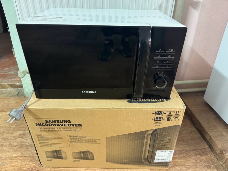 Мікрохвильовка Samsung MS23H3115FW мікрохвильова піч