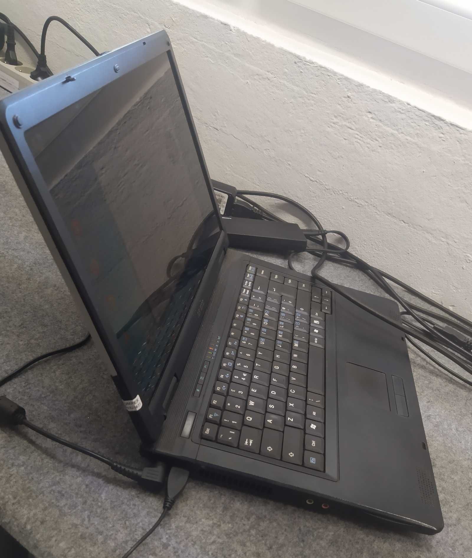 Aristo Smart 360 15,4” Intel Core2Duo T2390 2GB RAM WiFi DVD HDD