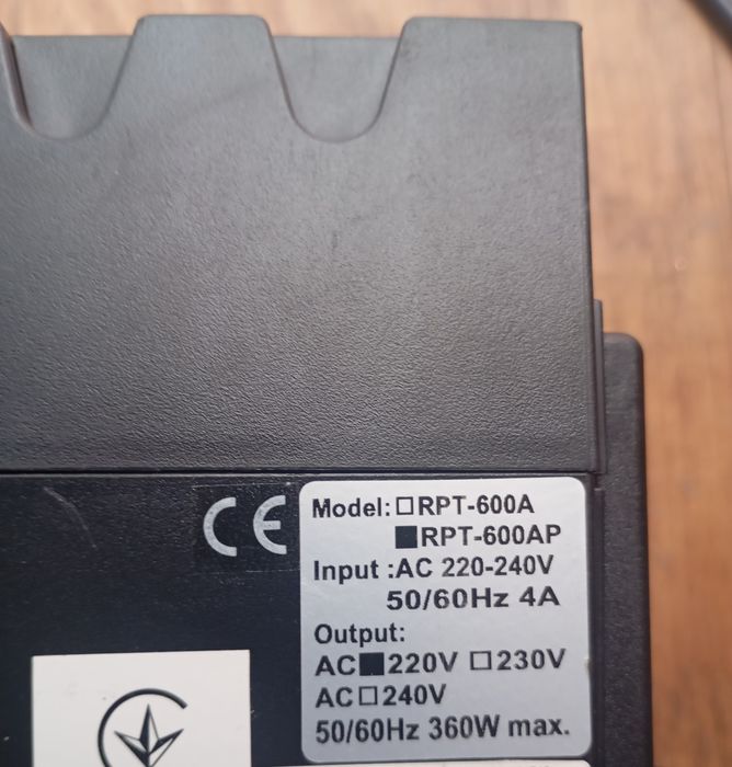 Продам ИБП 2х видов