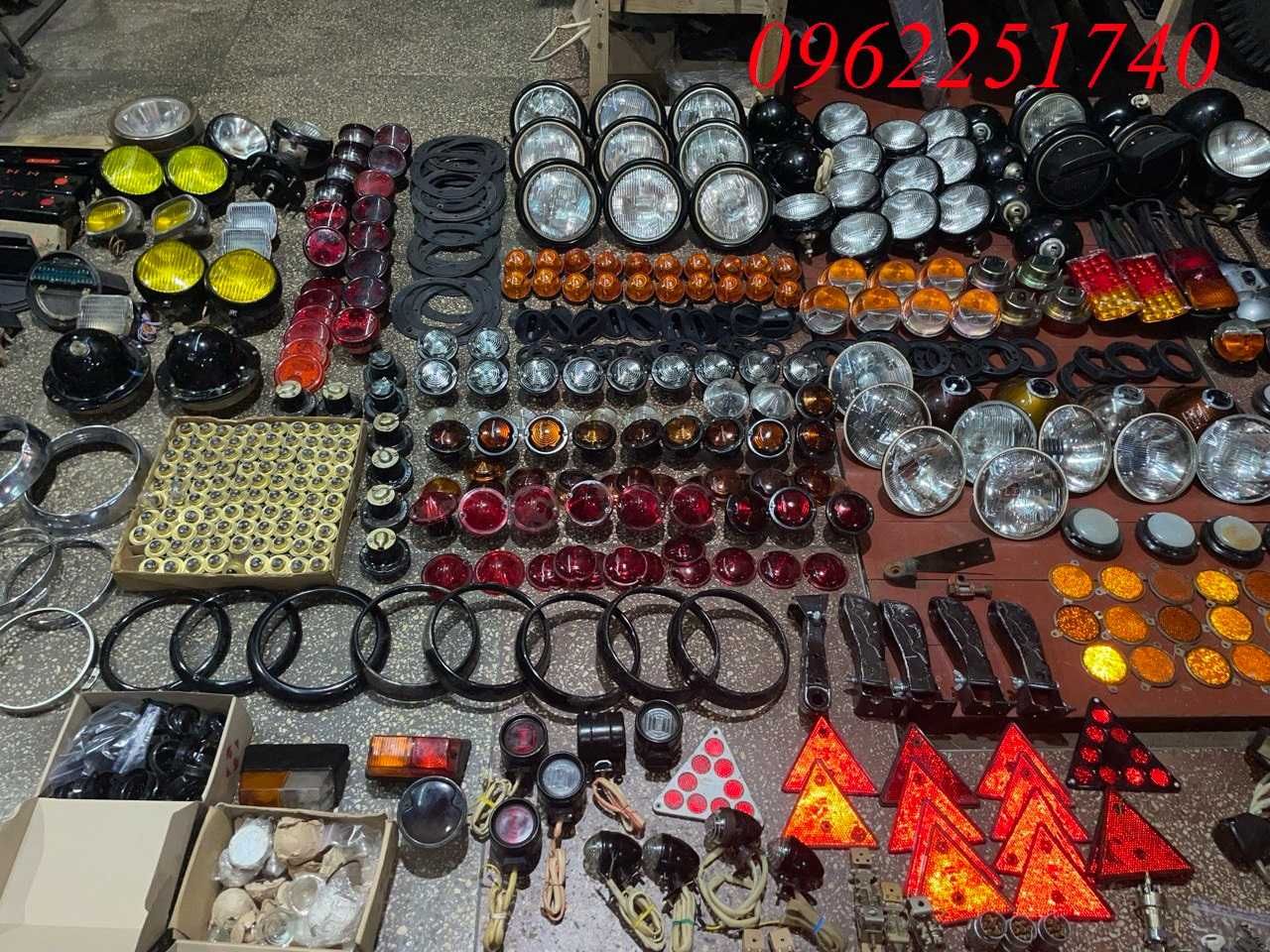 Фари, стопи, габаріти УАЗ 469, УАЗ 452, Газ 53 Газ 3307 Газ 69, Зил