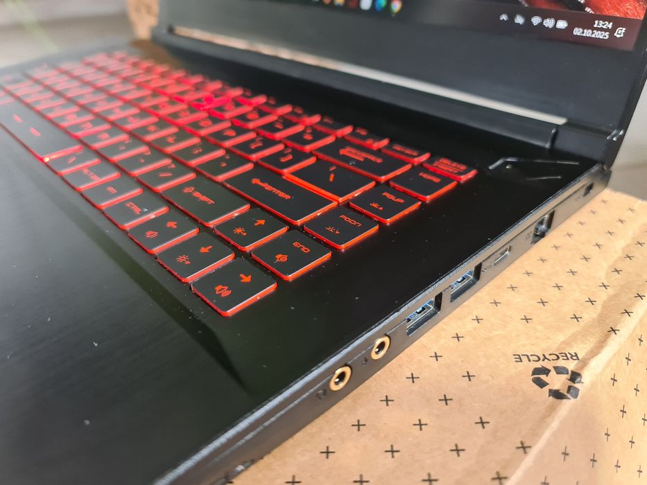 Laptop MSi i7 11gen GTX1650 12GB laptop gamingowy IPS