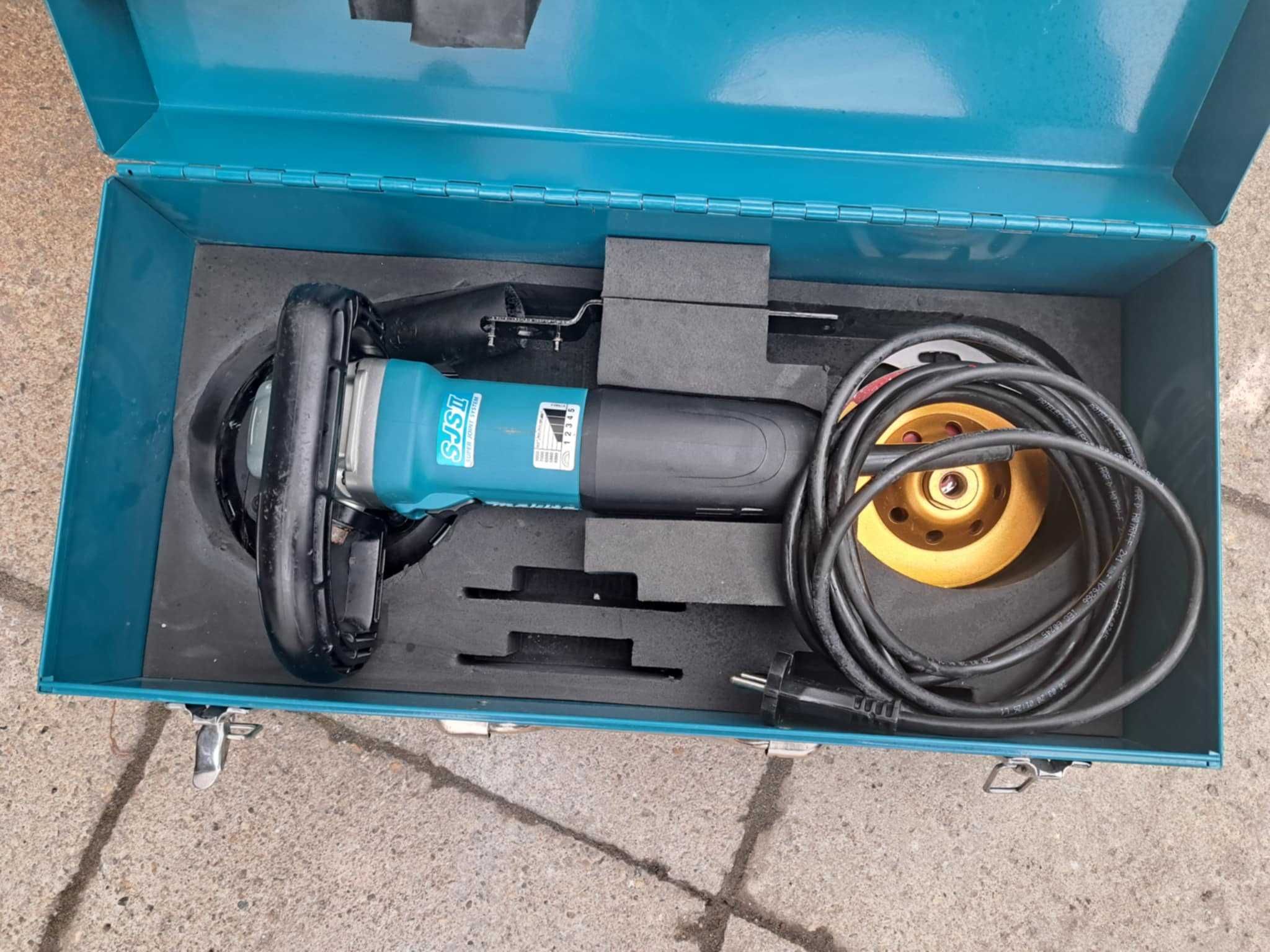 Wynajem szlifierki do betonu Makita PC5010C