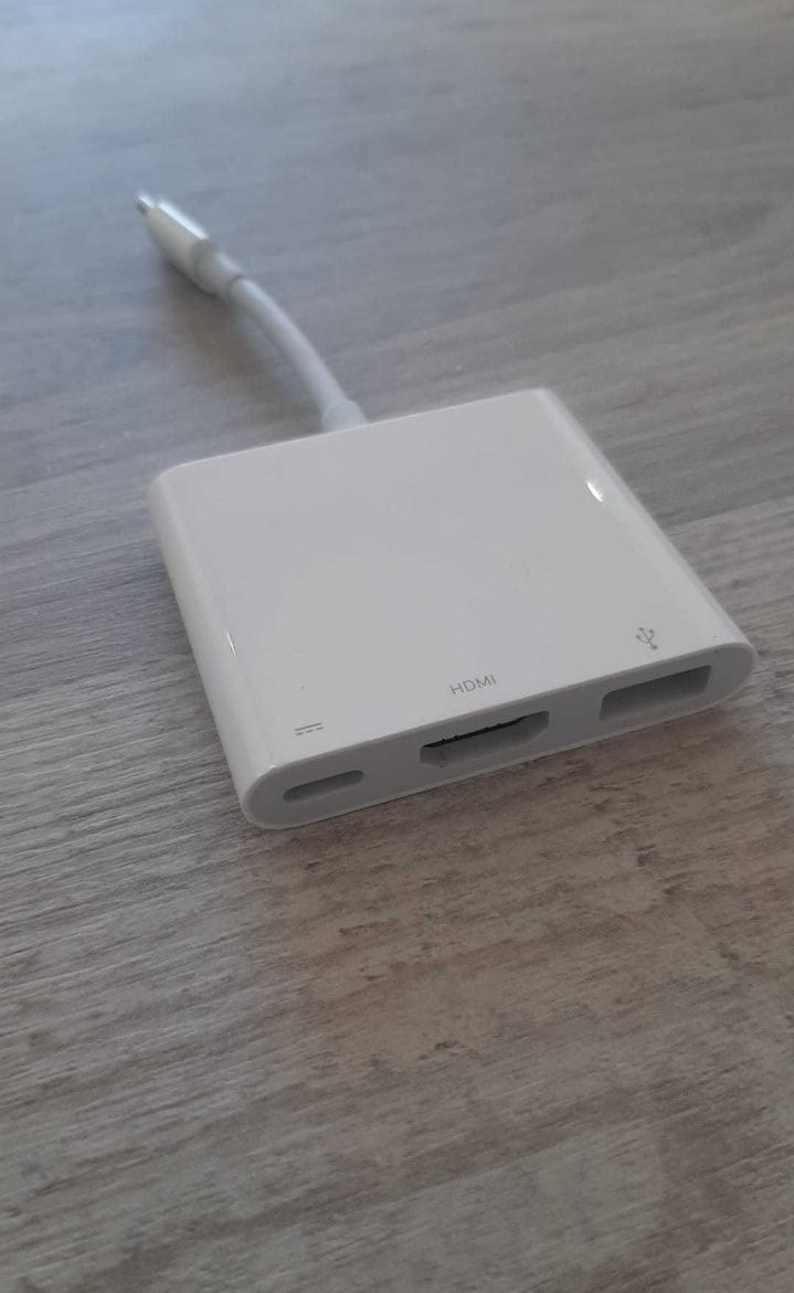 Apple USB-C Digital AV Multiport Adapter