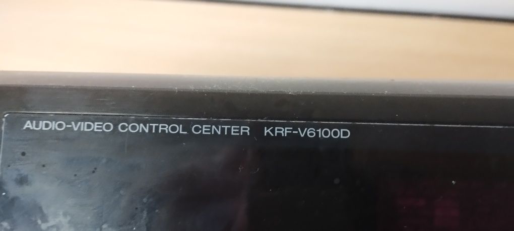 Amplituner Kenwood KRF v-6100D