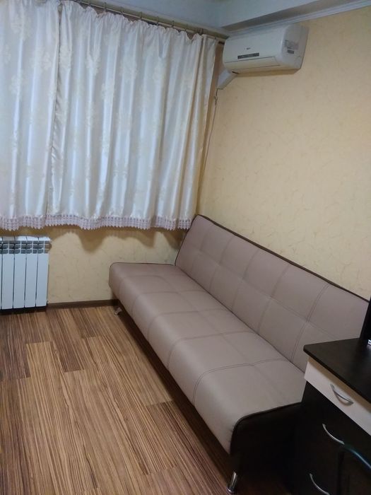 Продам комнату Дарницкий б-р