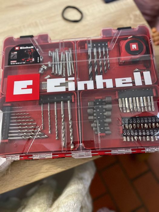 Vendo aparafusadora/berbequim