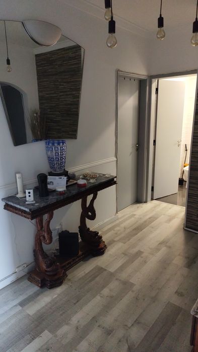 Quarto com cama de casal