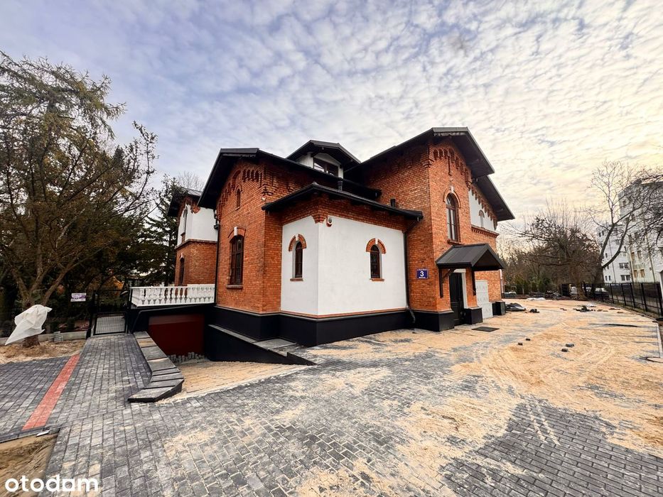 Mieszkanie w pięknej kamienicy - 50% TANIEJ ZA MIEJSCE POSTOJOWE