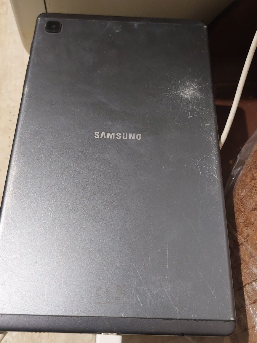 Dwa Tablety Samsung