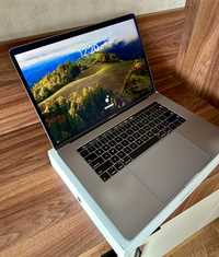 Apple MacBook Pro 15" MV902 (i7 2.6GHz/ 256GB/ 16GB)
