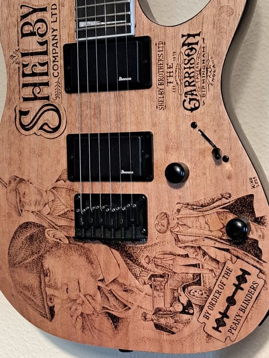 Guitarra eletrica ibanez (peaky blinders)