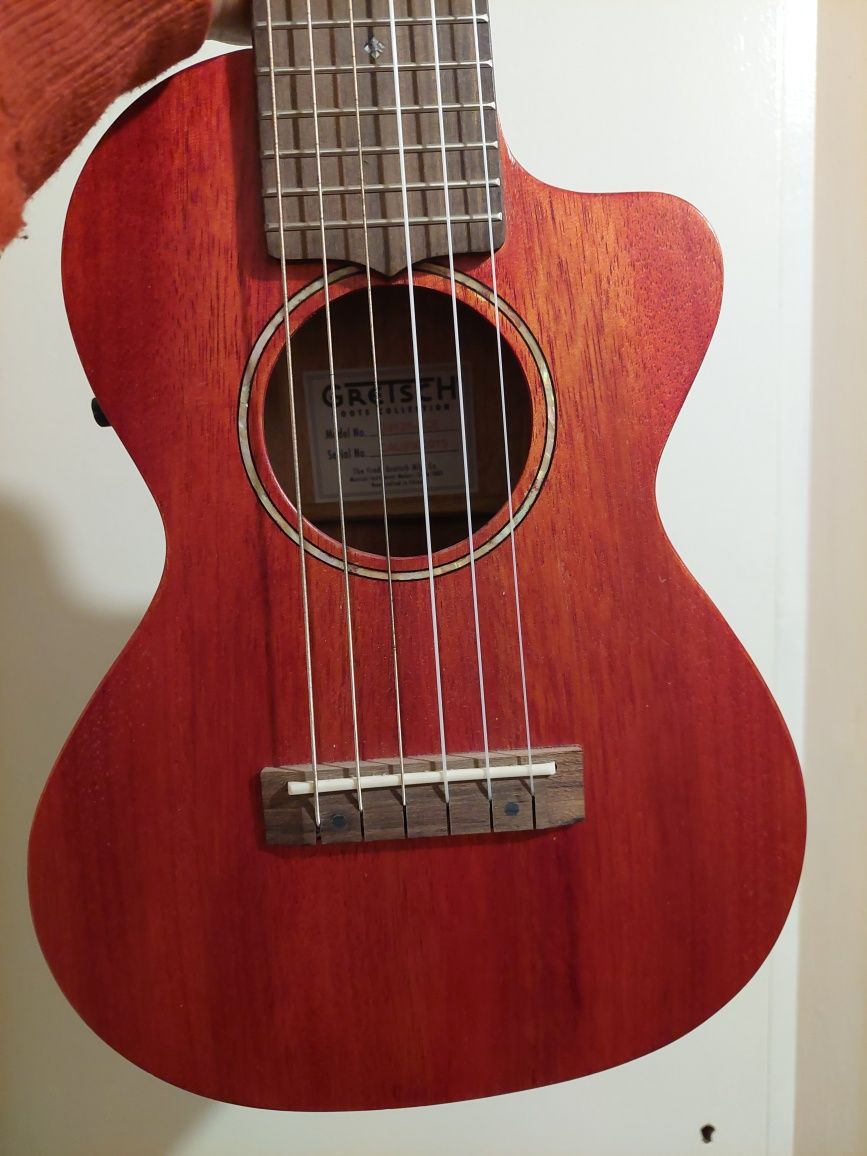 Guitar ukulele Grescth g9126-ace novo