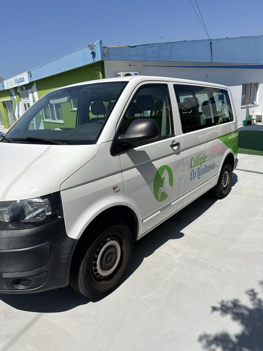 Carrinha VW TRANSPORTER 9 lugares