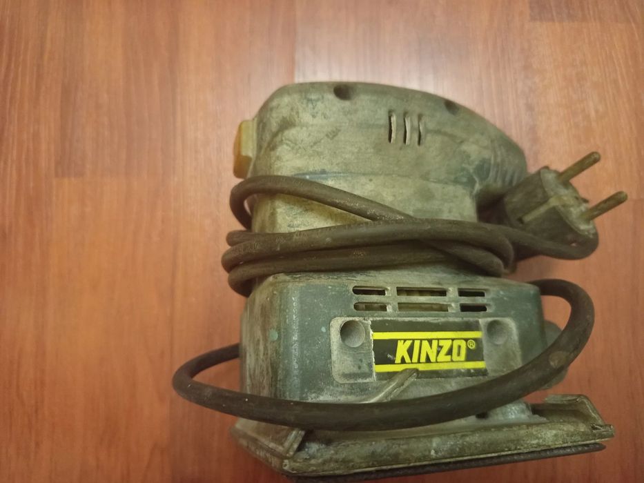 Электро шлифмашинка