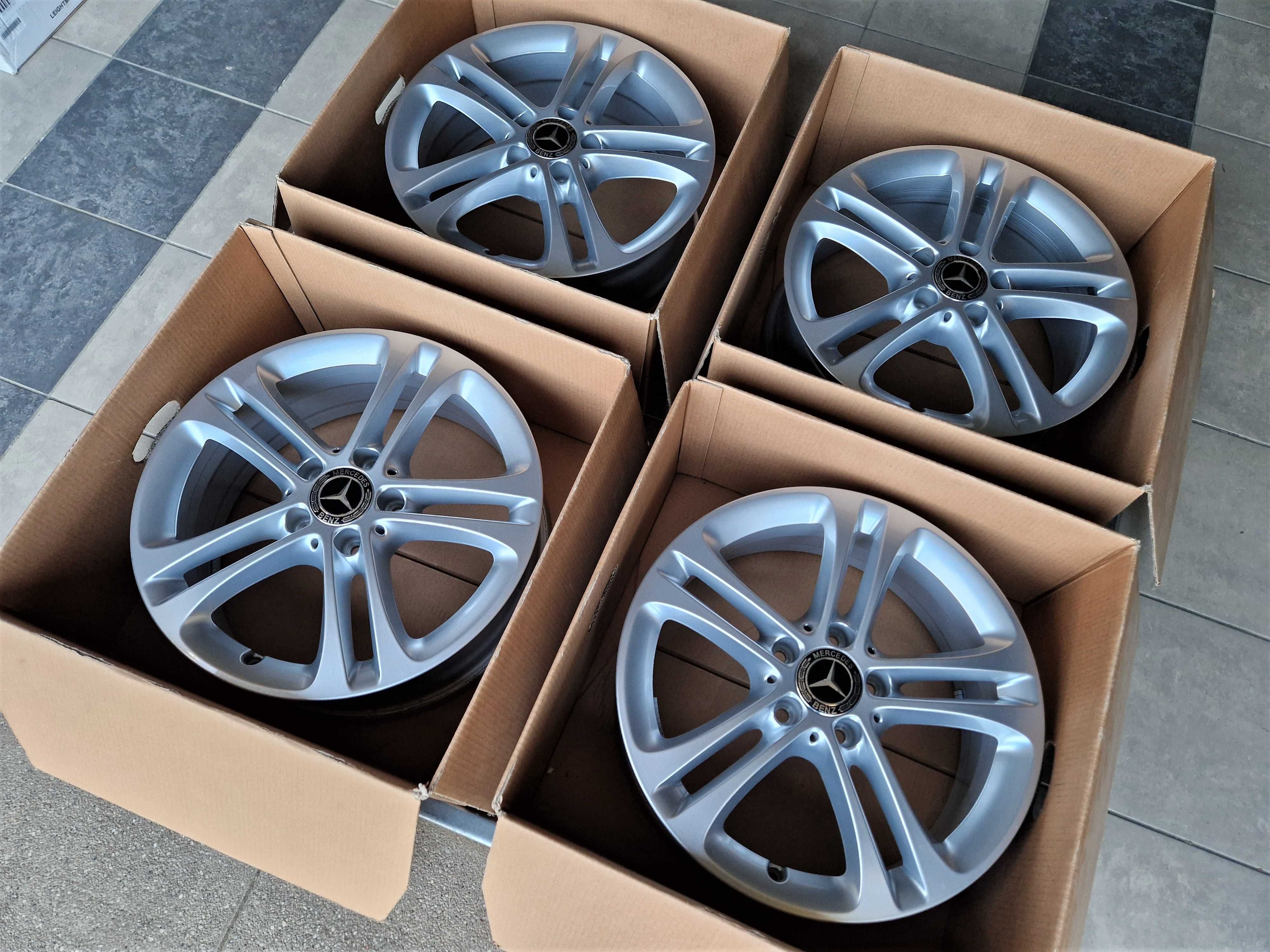 Alufelgi 17 Mercedes Oryginalne ! A B C CLA GLA Vito Viano 5x112 800#