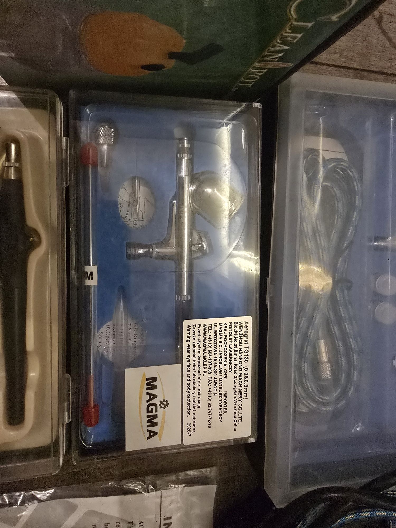 Kompresor plus zestaw aerografy, nieużywane!!!