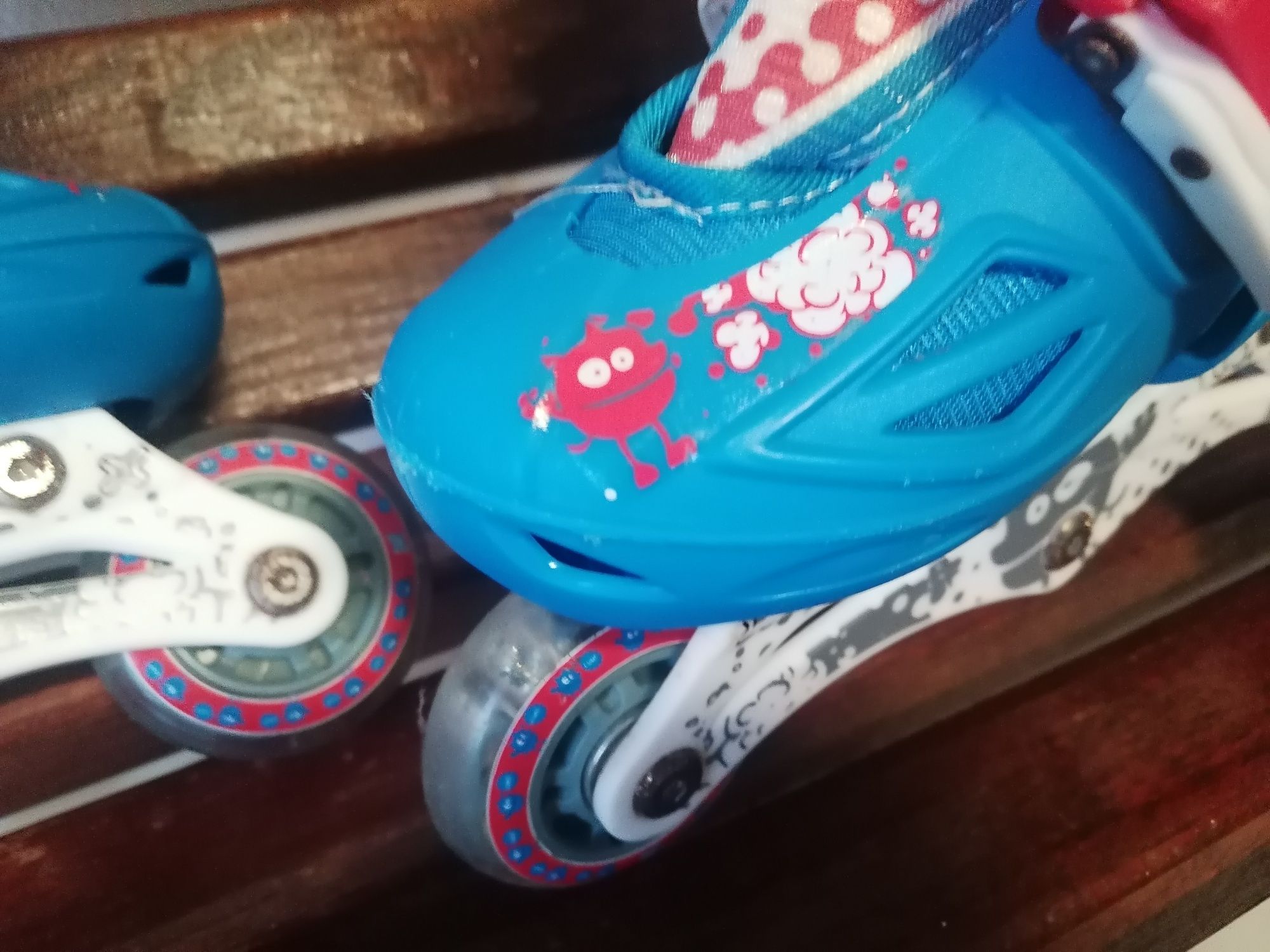 Patins infantil, três rodas