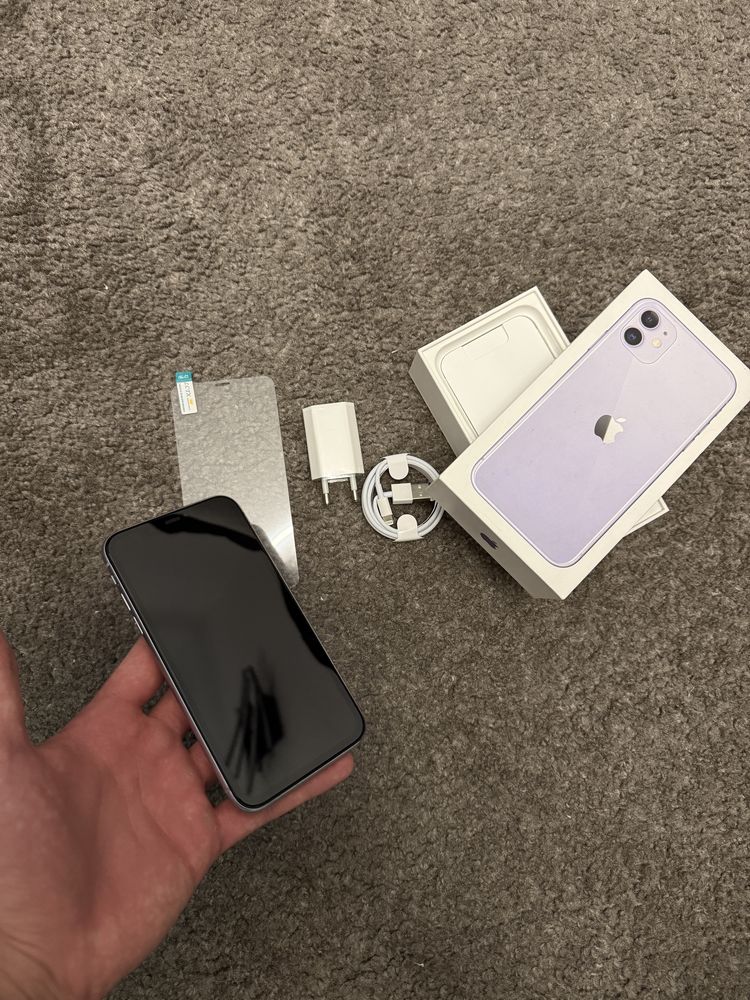 iPhone 11 64GB • Fioletowy • Jak nowy • Kostka • Kabel • Szkło