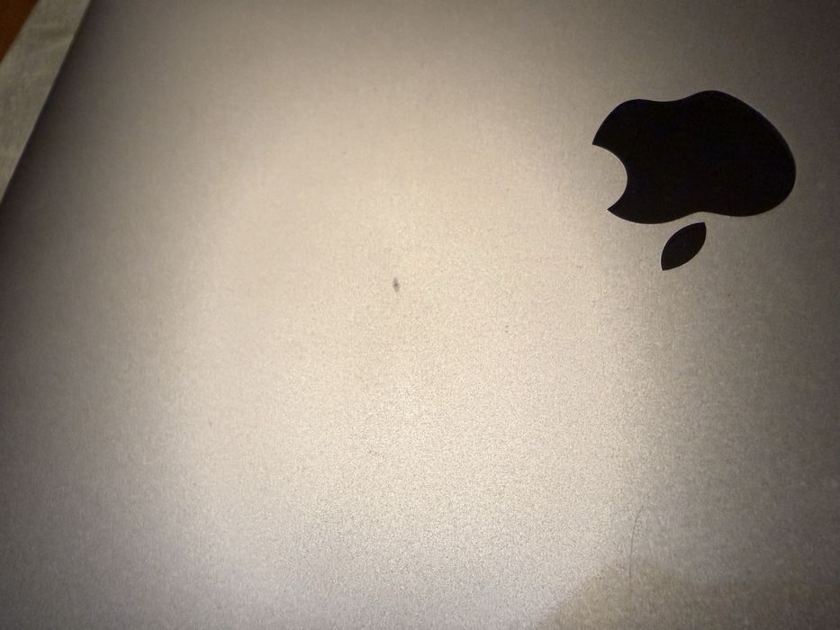 Macbook air 13 2020 ram 8gb 256gb dysk