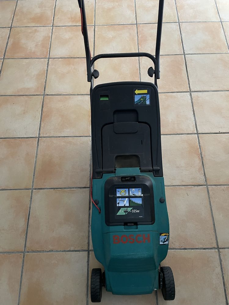 Corta relva bateria