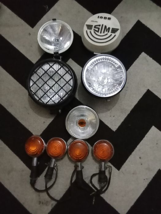 Conjunto de faróis e de moto Yamaha