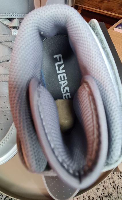 Ténis novos originais Nike AIR JORDAN 1 HI FLYEASE, 43 Europeu 27,5cm